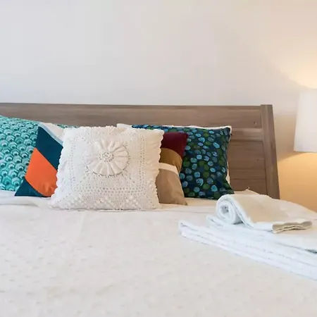Lisbon Secret & River View Family Flat * Lisbon