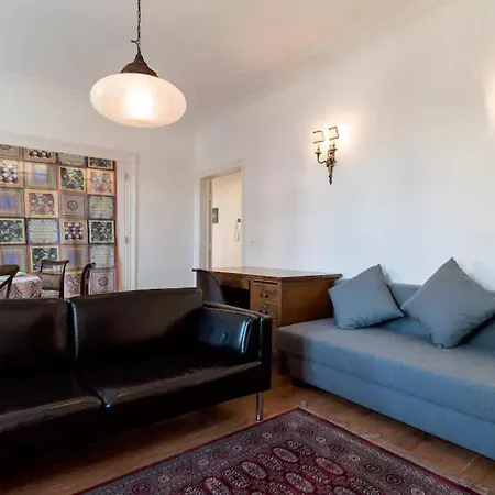 Lisbon Secret & River View Family Flat *